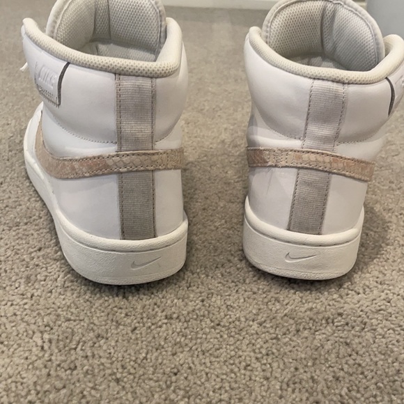 Nike court mid tops. White and tan Faux Snake skin swoosh. - Picture 5 of 8